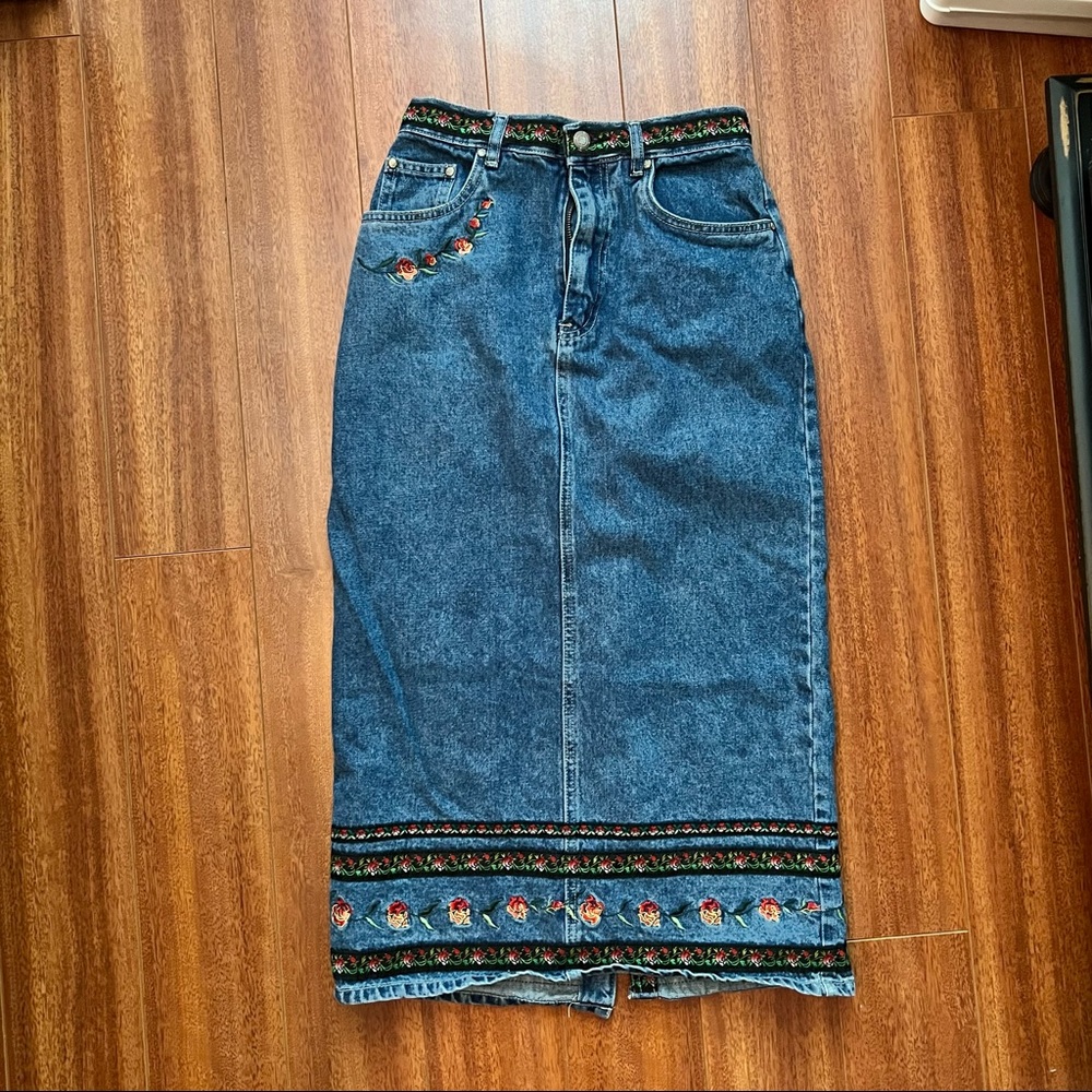 Vintage 90s embroidered denim midi skirt